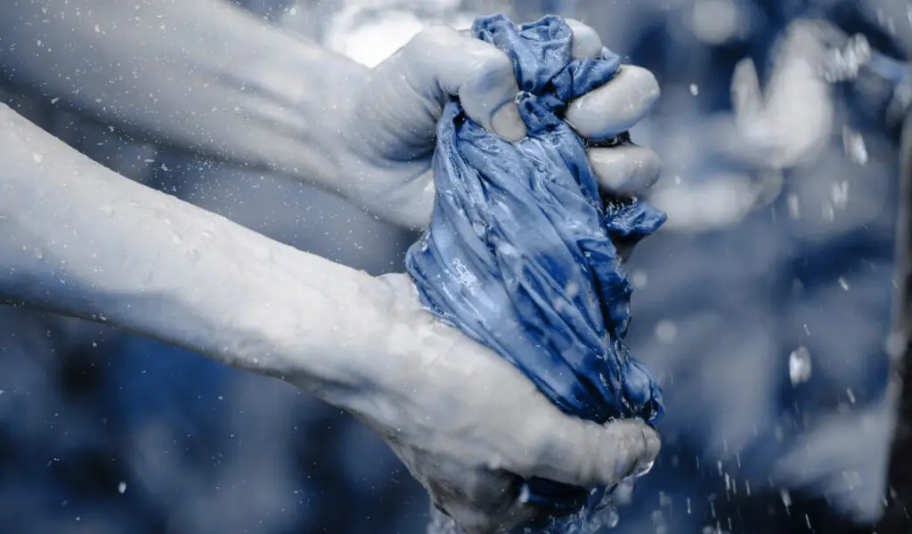 Fashion Specialty Stores Caught in a Squeeze Play 6 230801 FashionSqueezePlay